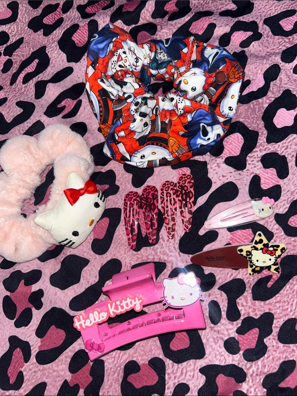 Bundle of Hello Kitty Pink leopard Hair Accessory Set